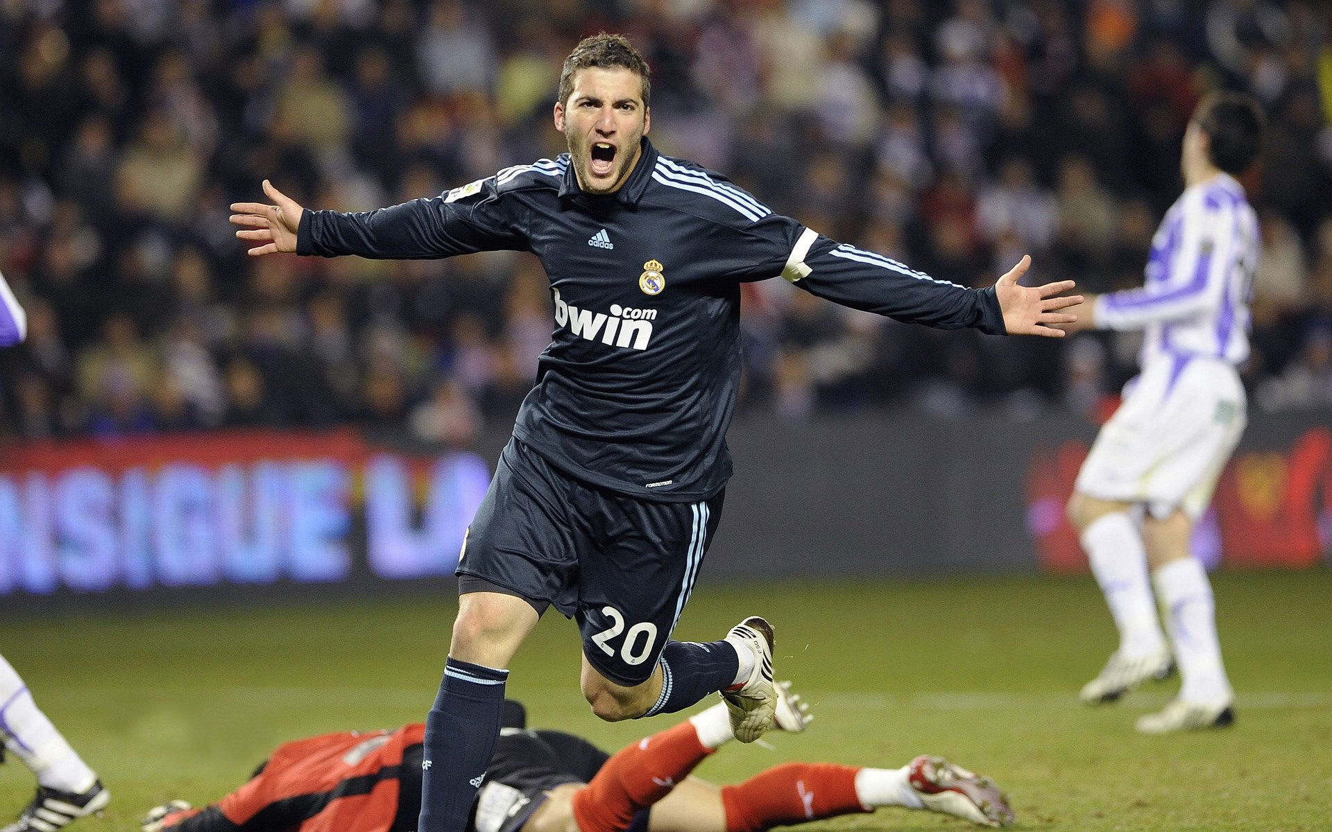 电竞游戏版本更新对职业比赛的影响，电竞游戏版本更新对职业比赛的影响有哪些